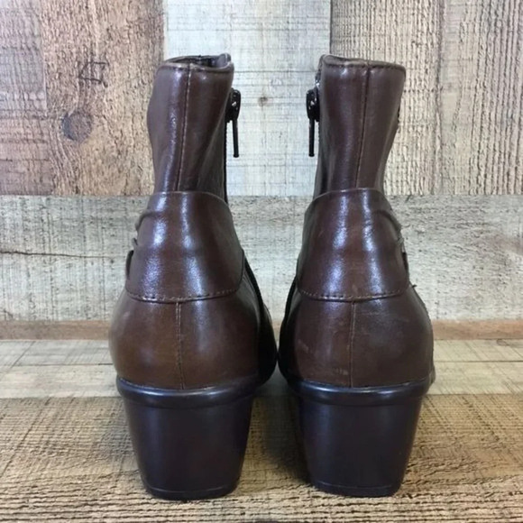 Clarks Brown Ruched Leather Ankle Zip Booties Womens 6 M Heeled Boots - Picture 7 of 12